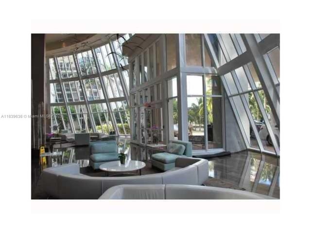 5 of 8 - 1830 S Ocean Dr 4407, Hallandale Beach, FL