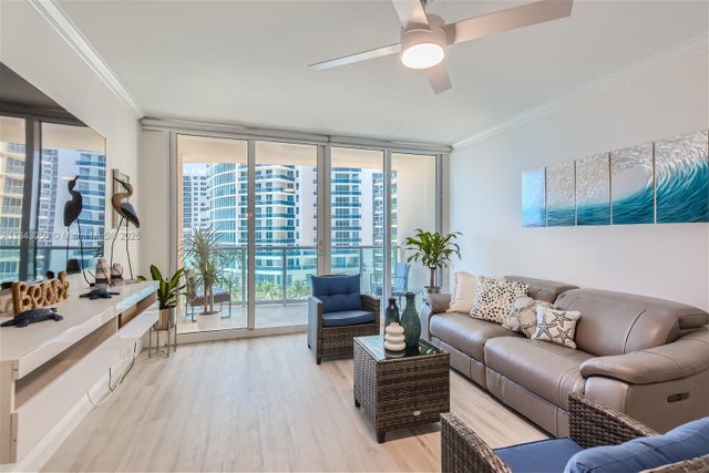 2 of 22 - 2501 S Ocean Dr 715, Hollywood, FL