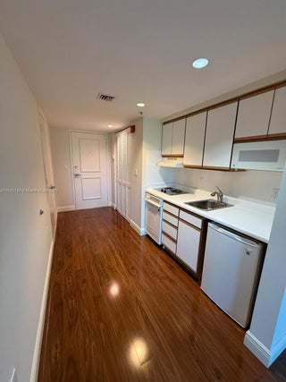 Photo of Listing #A11843148