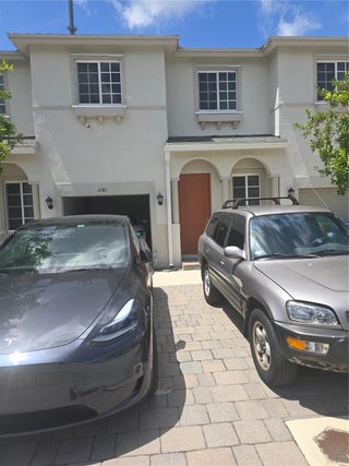 Photo of Listing #A11843430