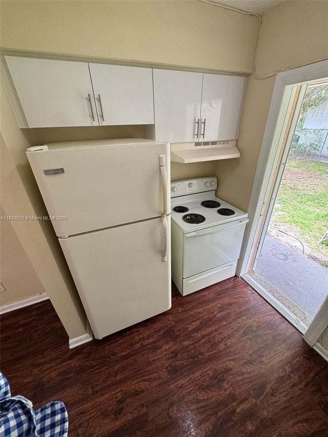 2 of 18 - 844 Nw 18th Ave A, Fort Lauderdale, FL