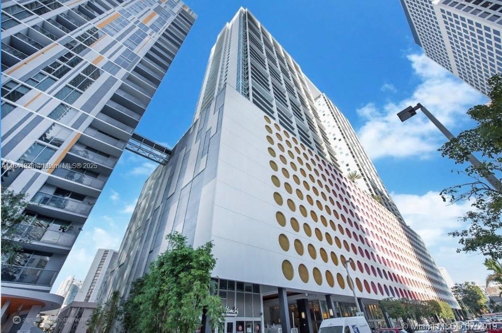 500 Brickell Ave 2708, Miami