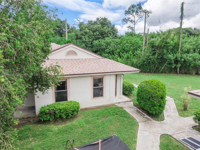 2 of 54 - 2828 Stoneway Ln A, Fort Pierce, FL