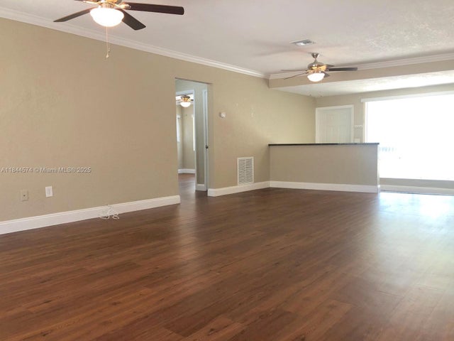 2 of 10 - 2809 Middle River Dr 1, Fort Lauderdale, FL
