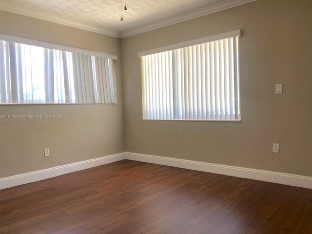 5 of 10 - 2809 Middle River Dr 1, Fort Lauderdale, FL
