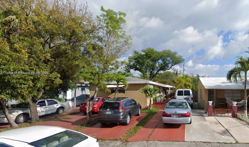 317 Se 2nd St 3, Hallandale Beach