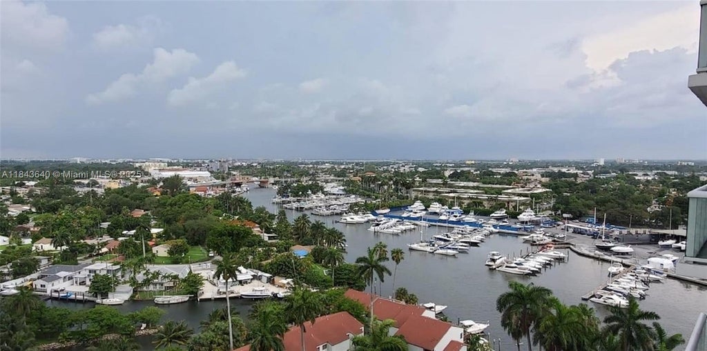 1861 Nw S River Dr 1401, Miami