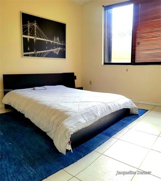 Photo of Listing #A11843586