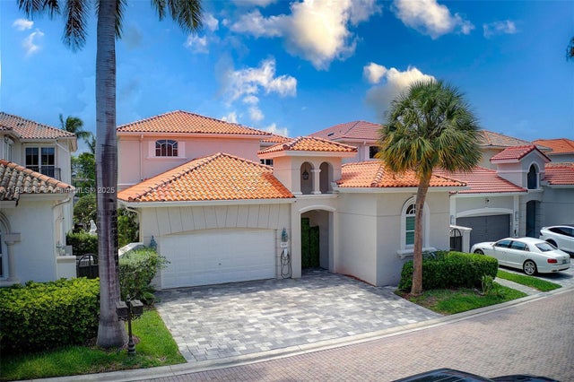4 of 68 - 1580 Shoreline Way, Hollywood, FL