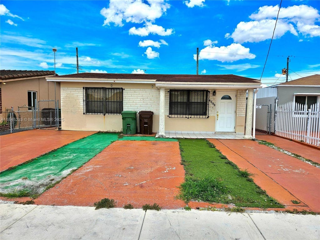 4596 E 8th Ct 1, Hialeah