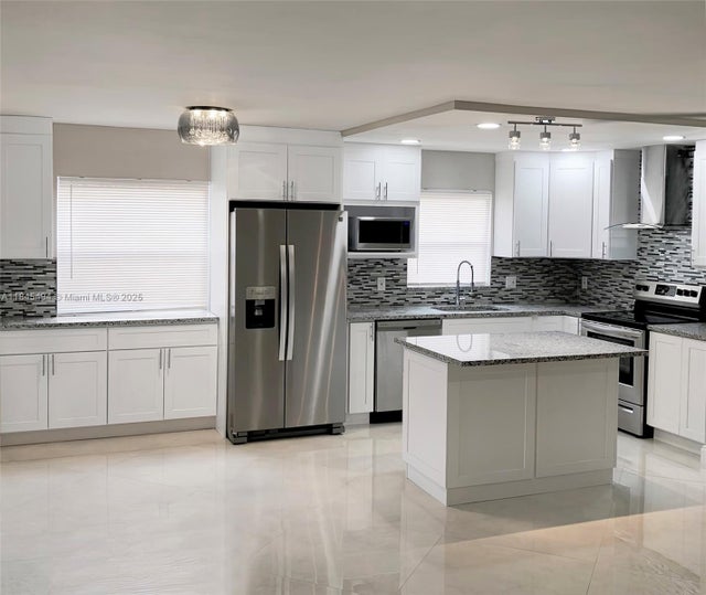 1 of 41 - 488 Brittany K 488, Delray Beach, FL