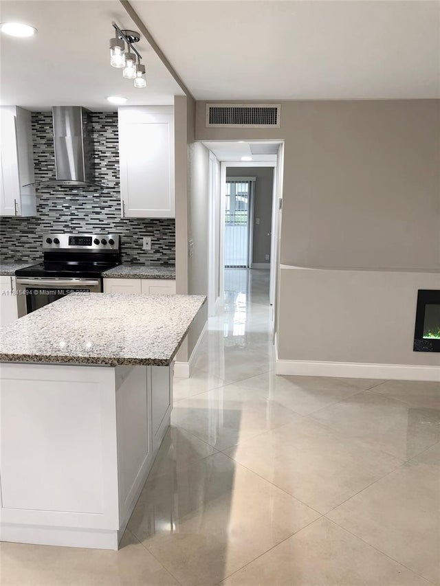 3 of 41 - 488 Brittany K 488, Delray Beach, FL