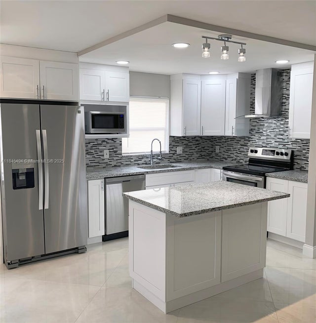 5 of 41 - 488 Brittany K 488, Delray Beach, FL