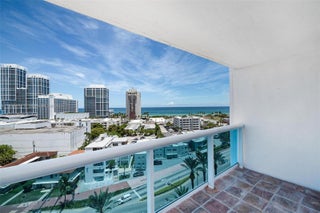 Photo of Listing #A11845562