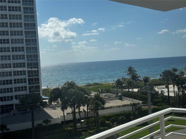 1 of 23 - 2851 S Ocean Blvd 6v, Boca Raton, FL