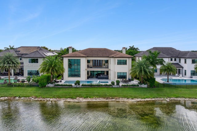 3 of 67 - 8545 E Watercrest Cir E, Parkland, FL