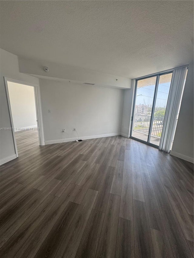2 of 9 - 140 S Dixie Hwy 429, Hollywood, FL
