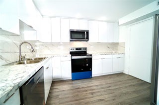 Photo of Listing #A11846419