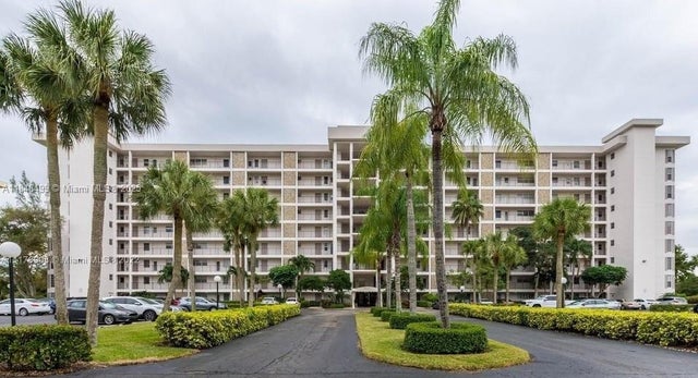1 of 38 - 3000 S Course Dr 304, Pompano Beach, FL