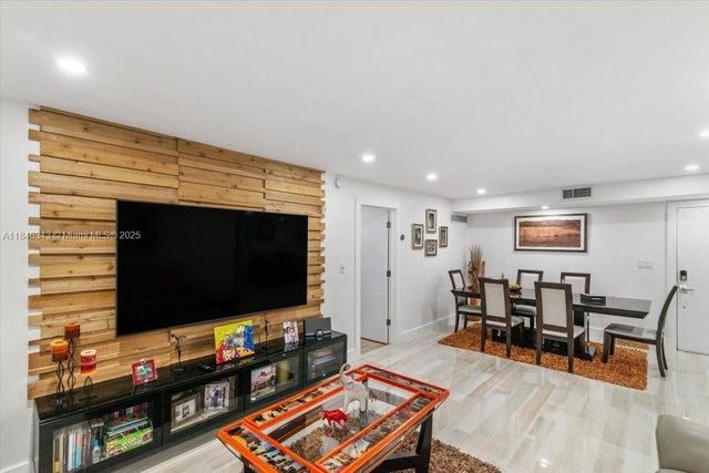 1 of 36 - 2820 Riverside Dr 104-2, Coral Springs, FL