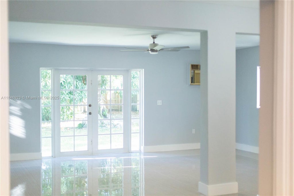 624 Westward Drive, Miami Springs