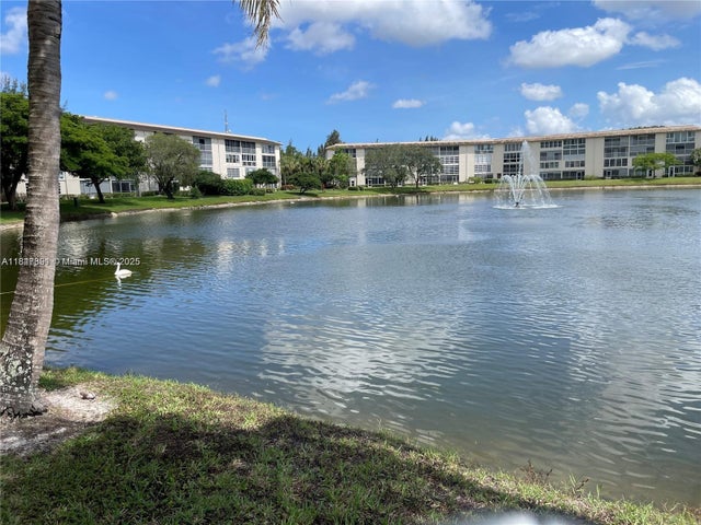 1 of 29 - 1904 Bermuda Cir G1, Coconut Creek, FL