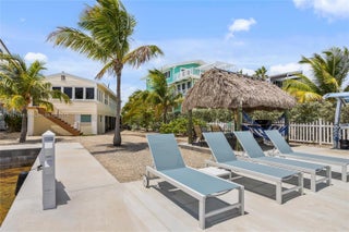 Photo of Listing #A11847386