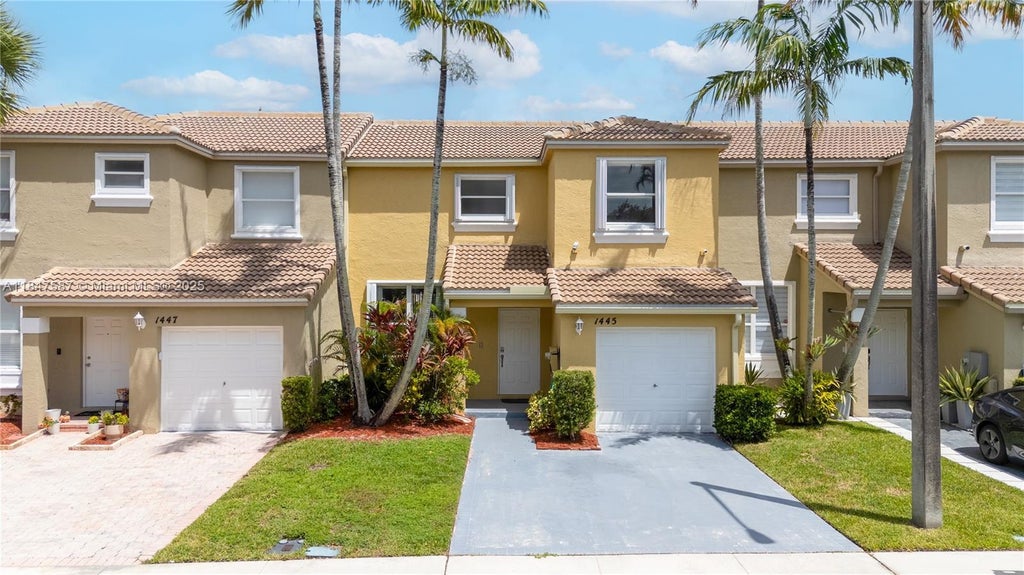 1445 Nw 154th Ln, Pembroke Pines