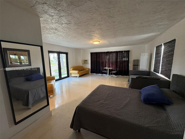 1 of 9 - 6003 S Indian River Dr, Fort Pierce, FL