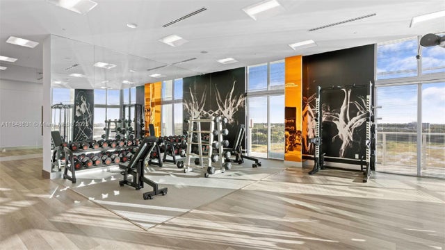 5 of 15 - 2000 Ne Metropica Way 2511, Sunrise, FL
