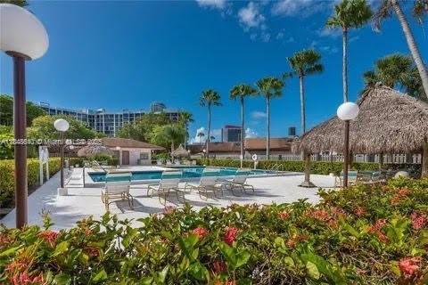 N/A, Hallandale Beach