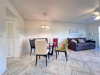 Photo of Listing #A11848915