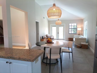 Photo of Listing #A11848961