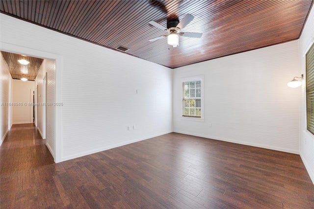 5 of 18 - 3826 Oak Ave 3826, Coconut Grove, FL