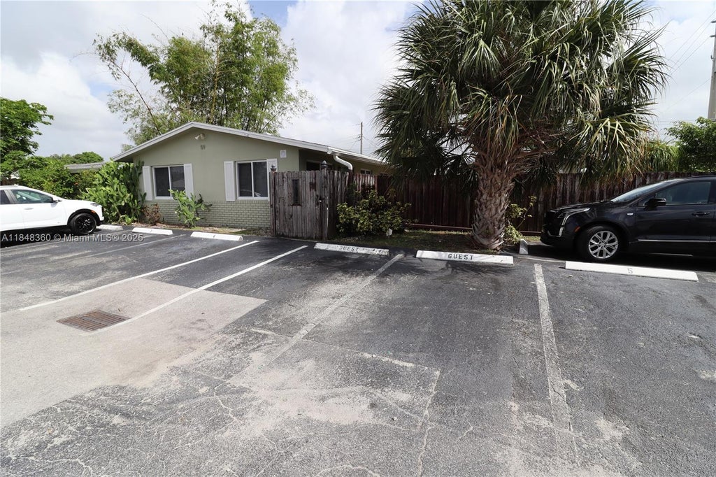 59 Nw 37th St 1, Oakland Park