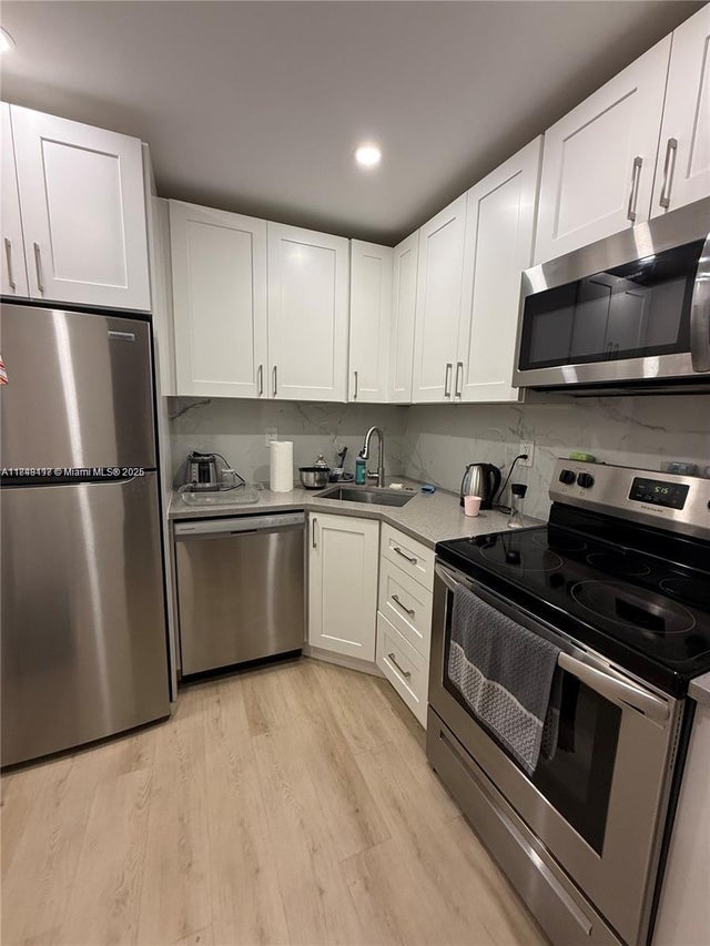 3 of 3 - 100 Se 5th Ave 6, Hallandale Beach, FL