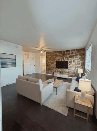 Photo of Listing #A11848839