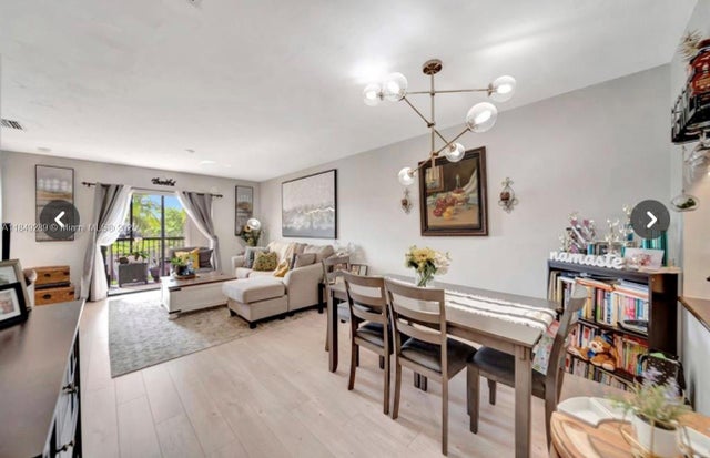 5 of 14 - 15710 E Waterside Cir 205, Sunrise, FL