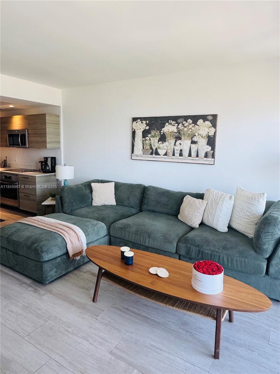 121 Ne 34th St 2705, Miami