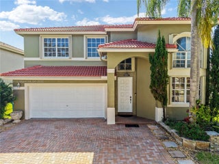 Photo of Listing #A11849931