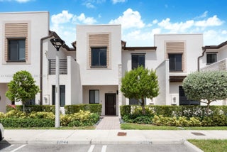 Photo of Listing #A11850533