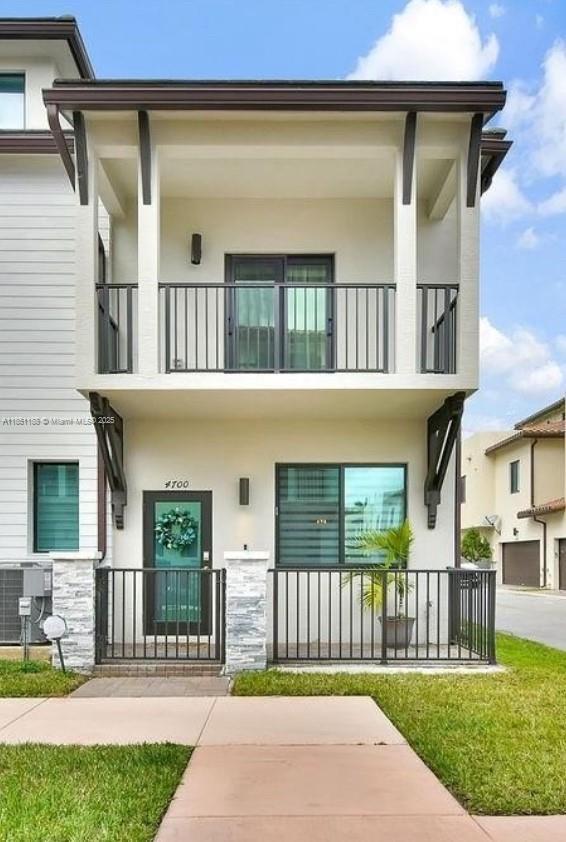 4700 Nw 83rd Psge ., Doral