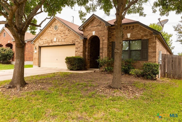 2019 Woodway Drive, Leander