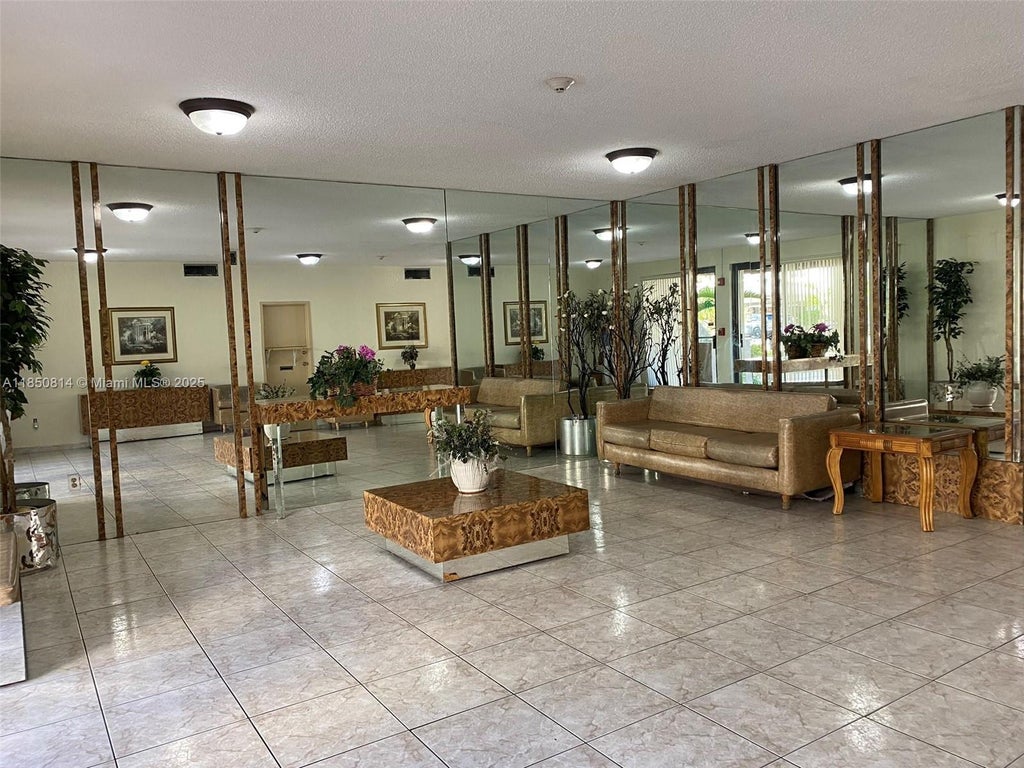 16751 Ne 9th Ave 612, North Miami Beach