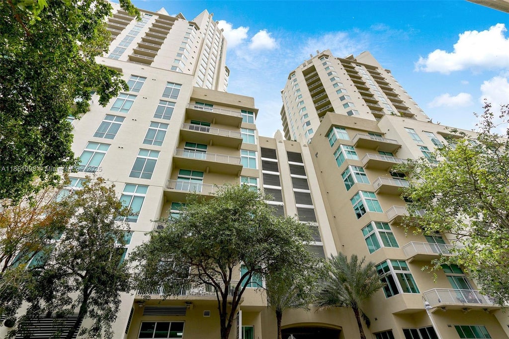 9055 Sw 73rd Ct 1710, Miami