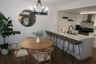 Photo of Listing #A11853473