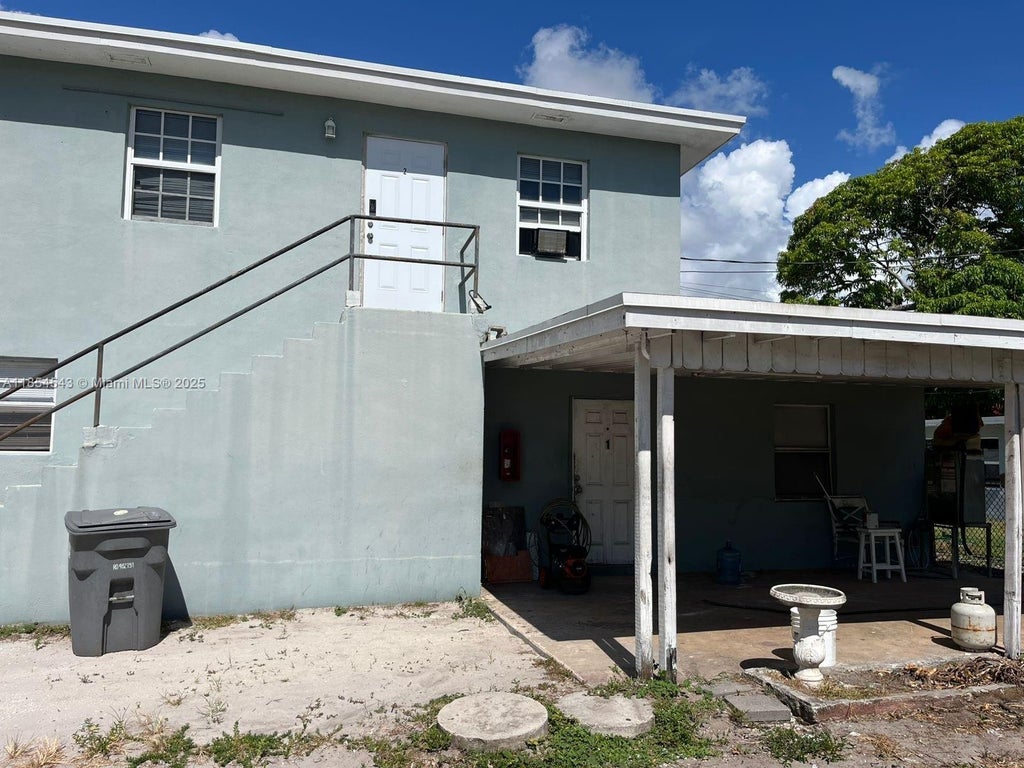 1221 Miner Rd 1, Lake Worth