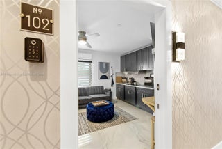 Photo of Listing #A11854633