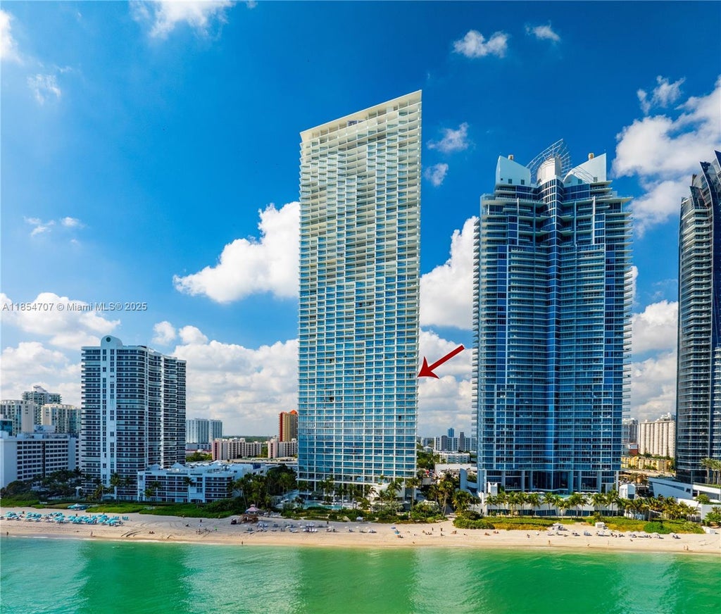 16901 Collins Ave 2005, Sunny Isles Beach