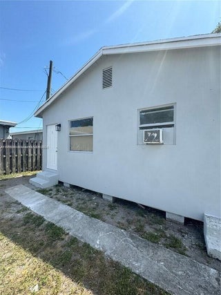 Photo of Listing #A11855093